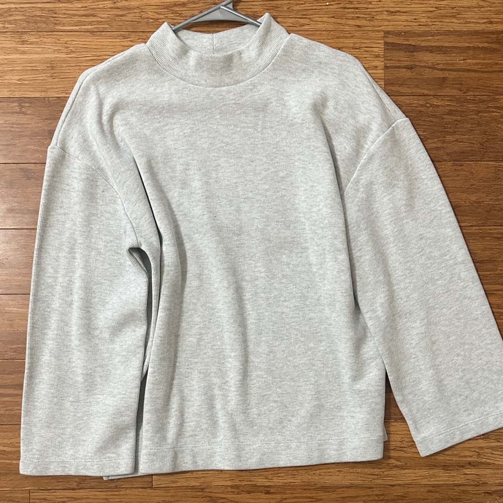 Old Navy Light Gray Women's Mock Neck Sweatshirt